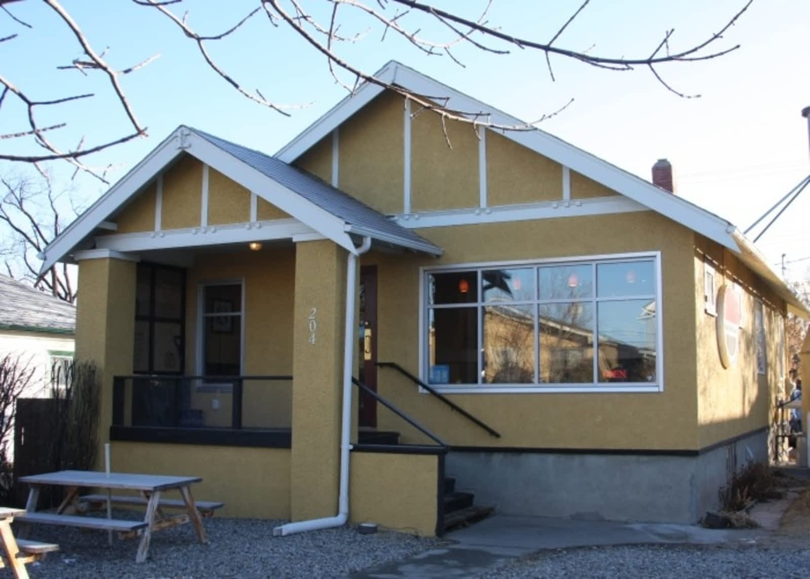 Photo credit: yellowpages.ca