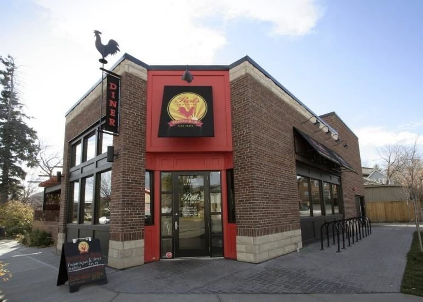 Photo credit: yellowpages.ca
