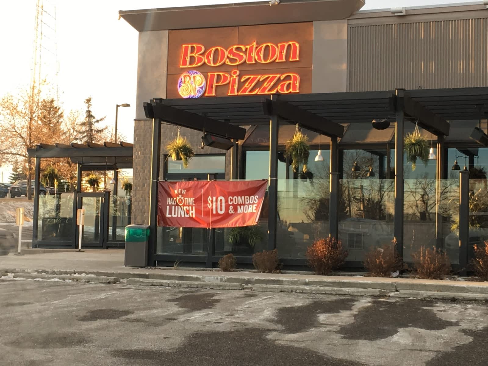 Photo credit: yellowpages.ca