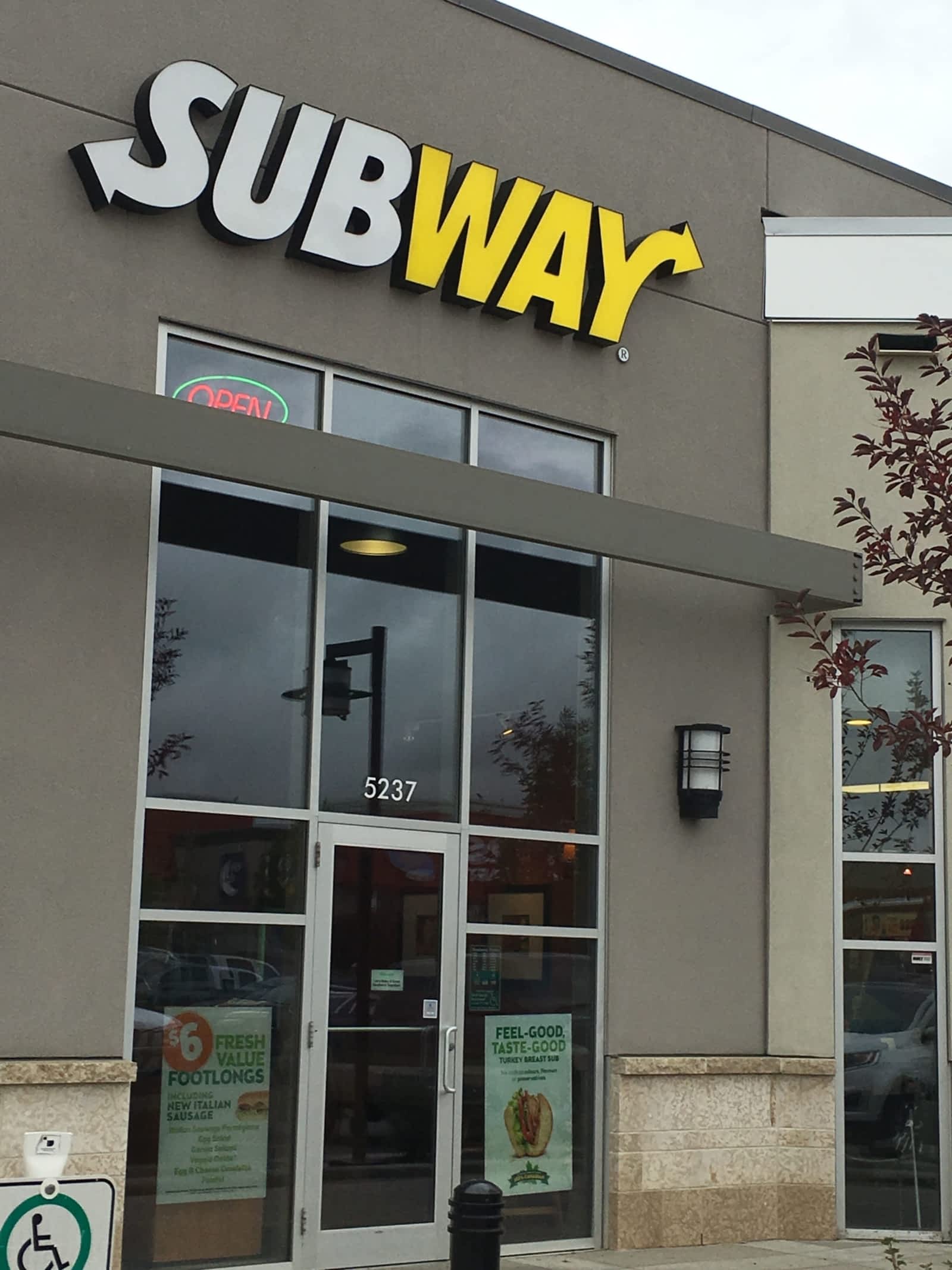 Photo credit: yellowpages.ca