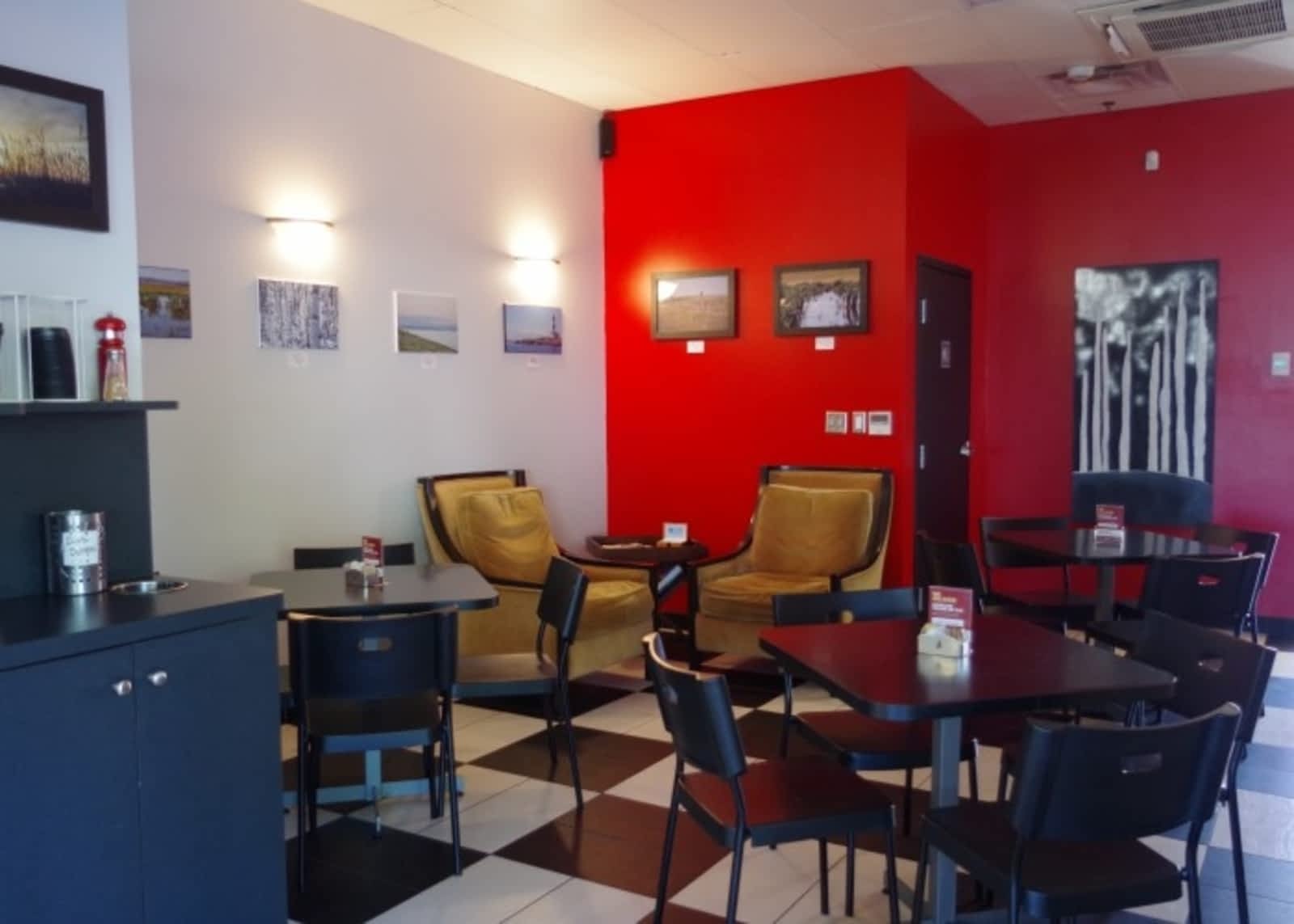 Photo credit: yellowpages.ca