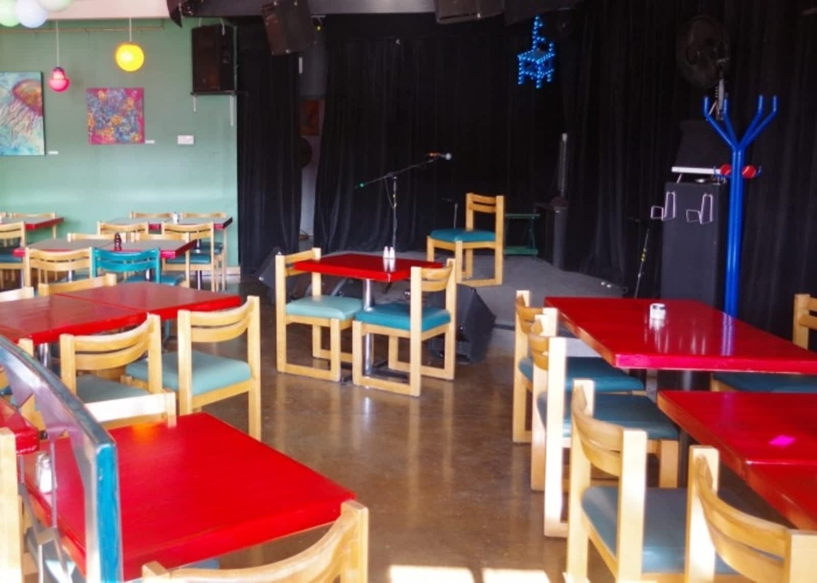 Photo credit: yellowpages.ca