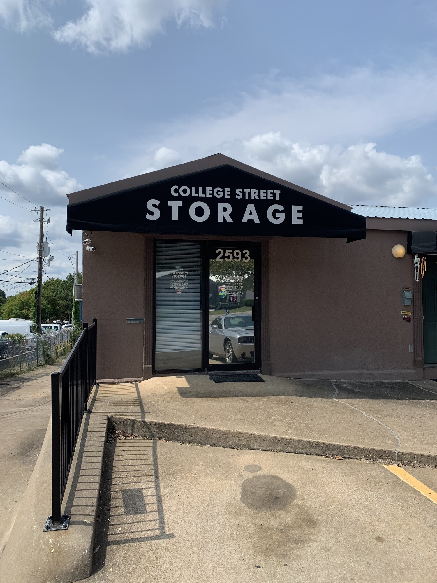College Street Storage