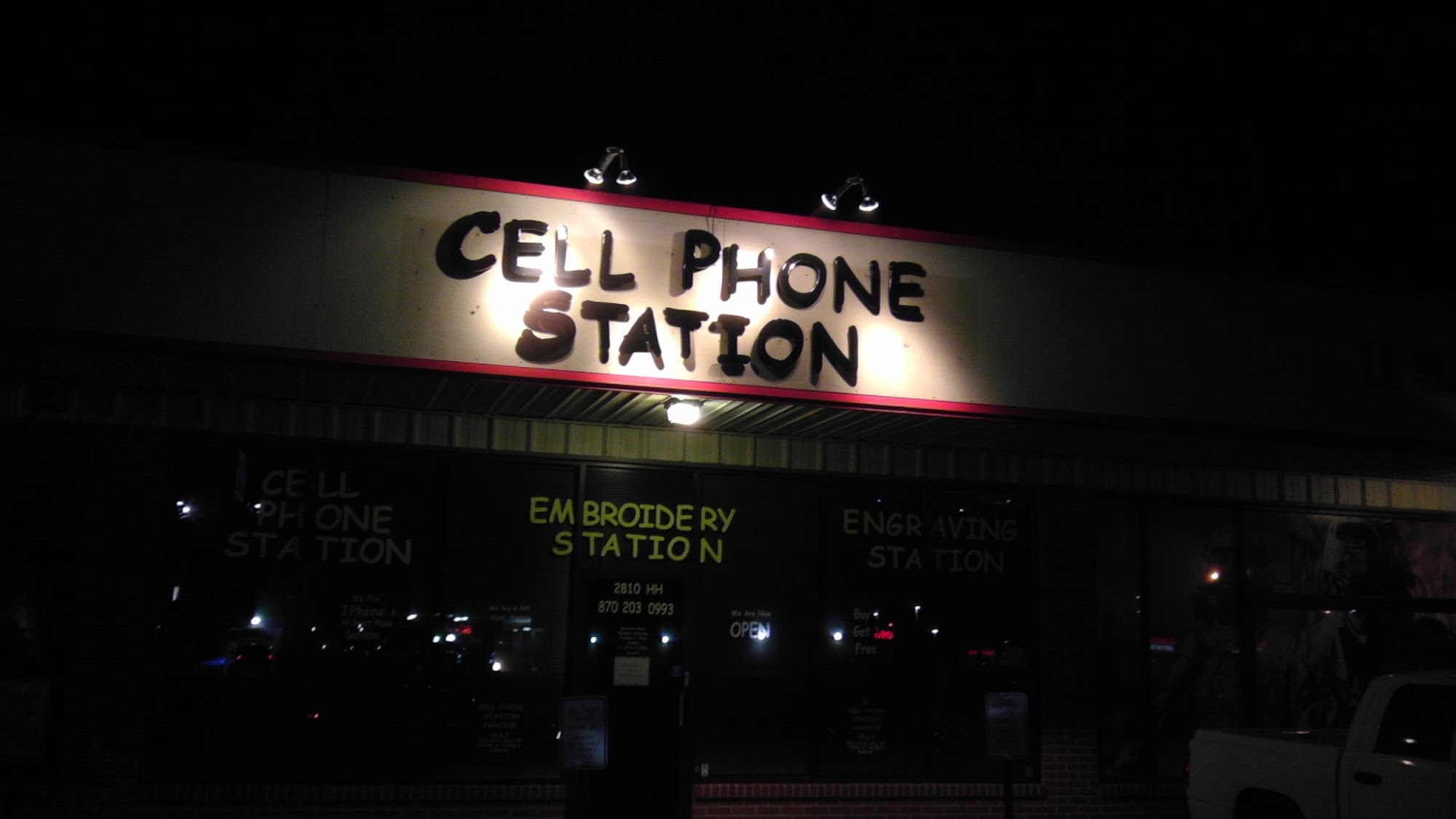 Cell Phone Station