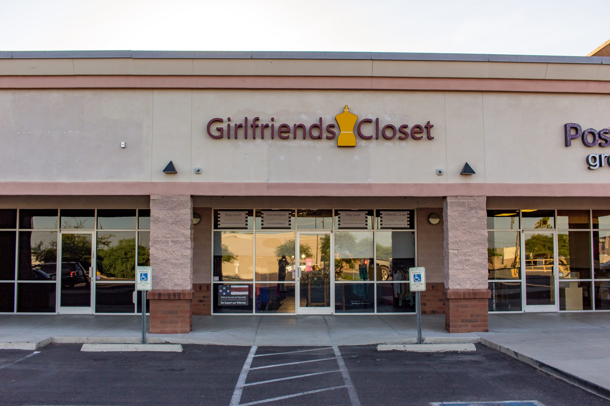 Girlfriends Closet