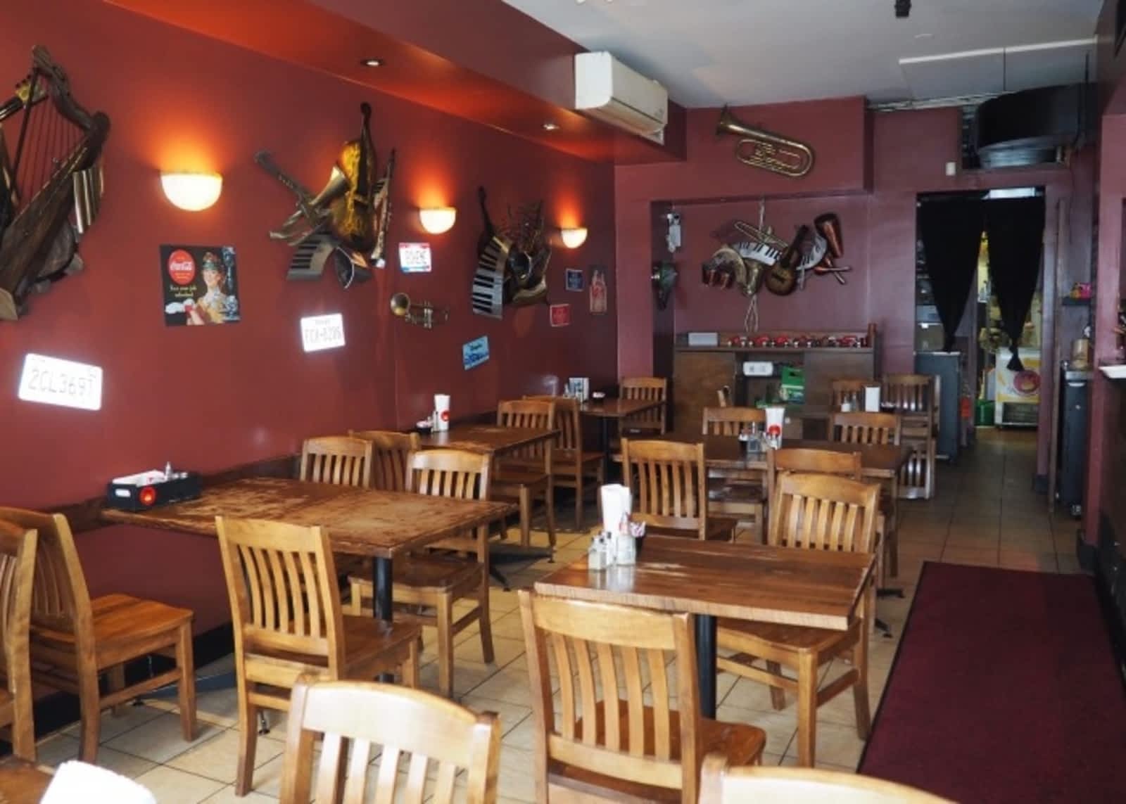Photo credit: yellowpages.ca
