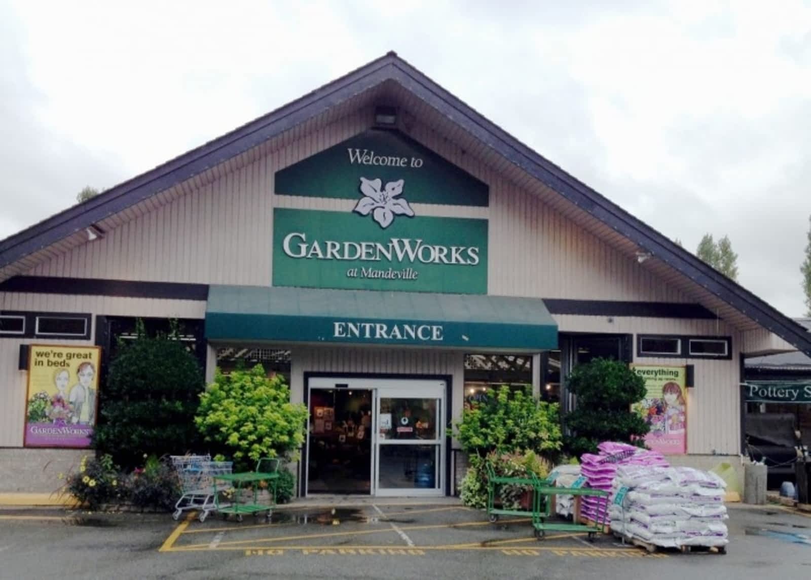 Photo credit: yellowpages.ca