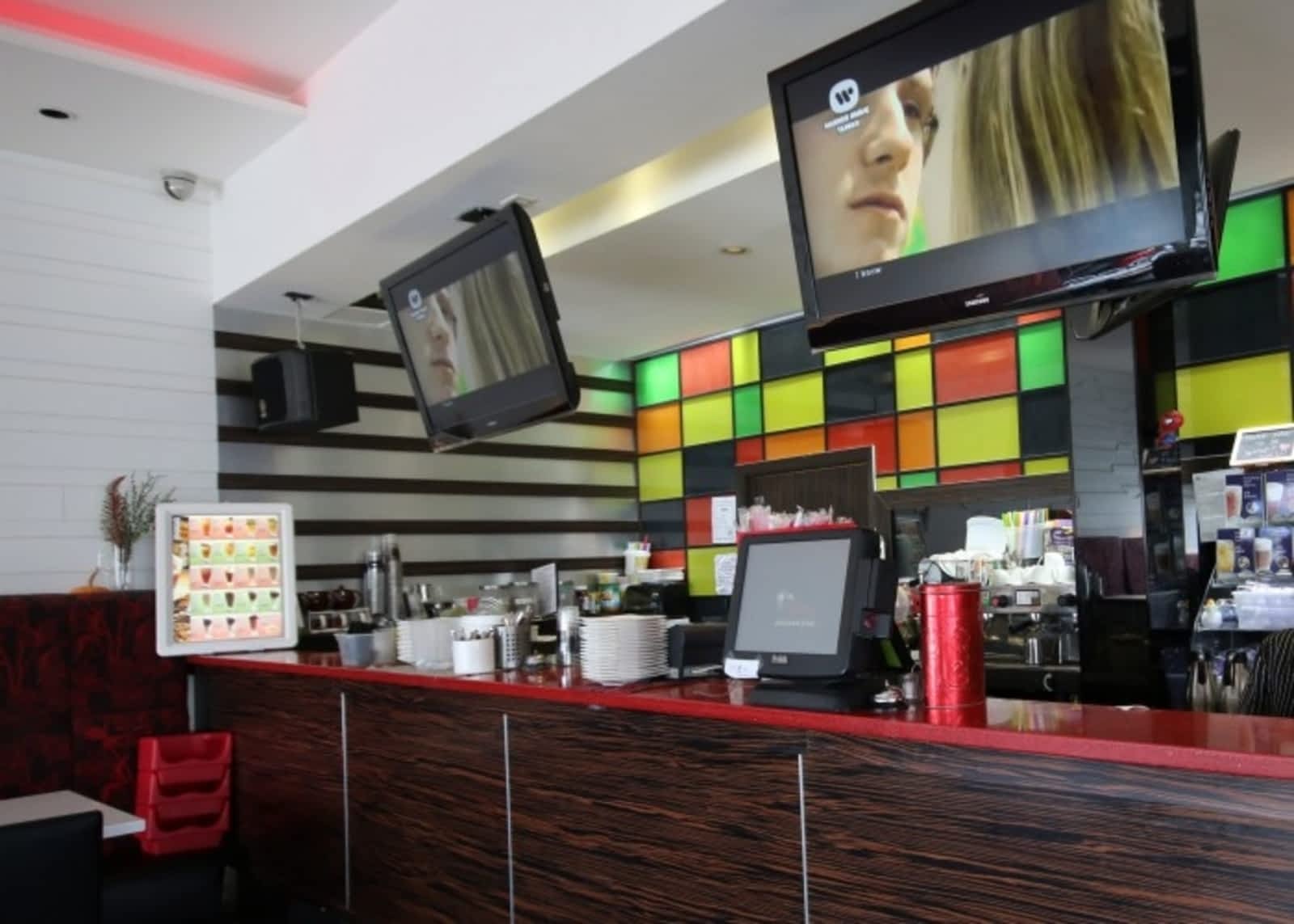 Photo credit: yellowpages.ca