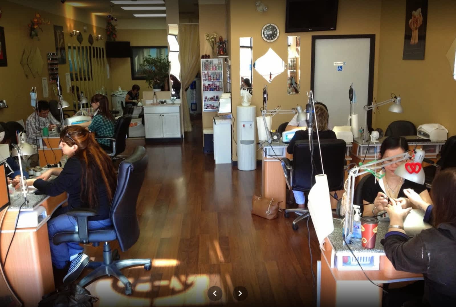 Photo credit: yellowpages.ca