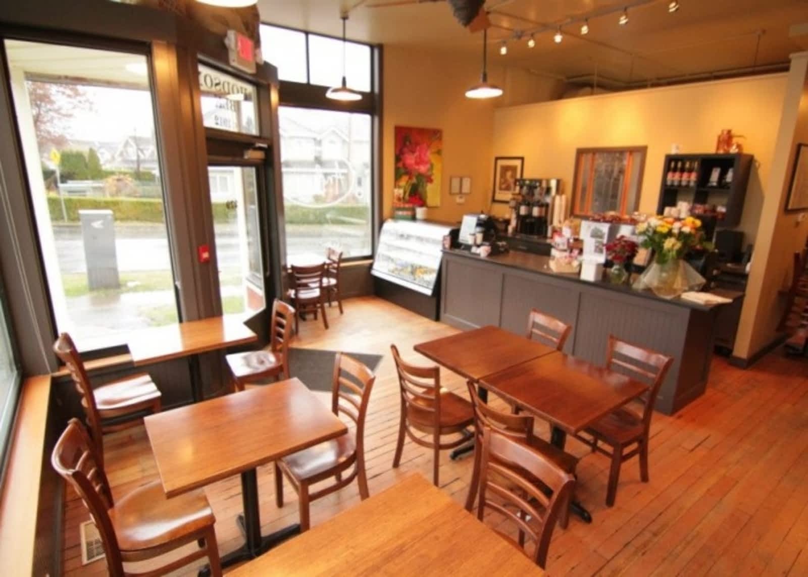 Photo credit: yellowpages.ca