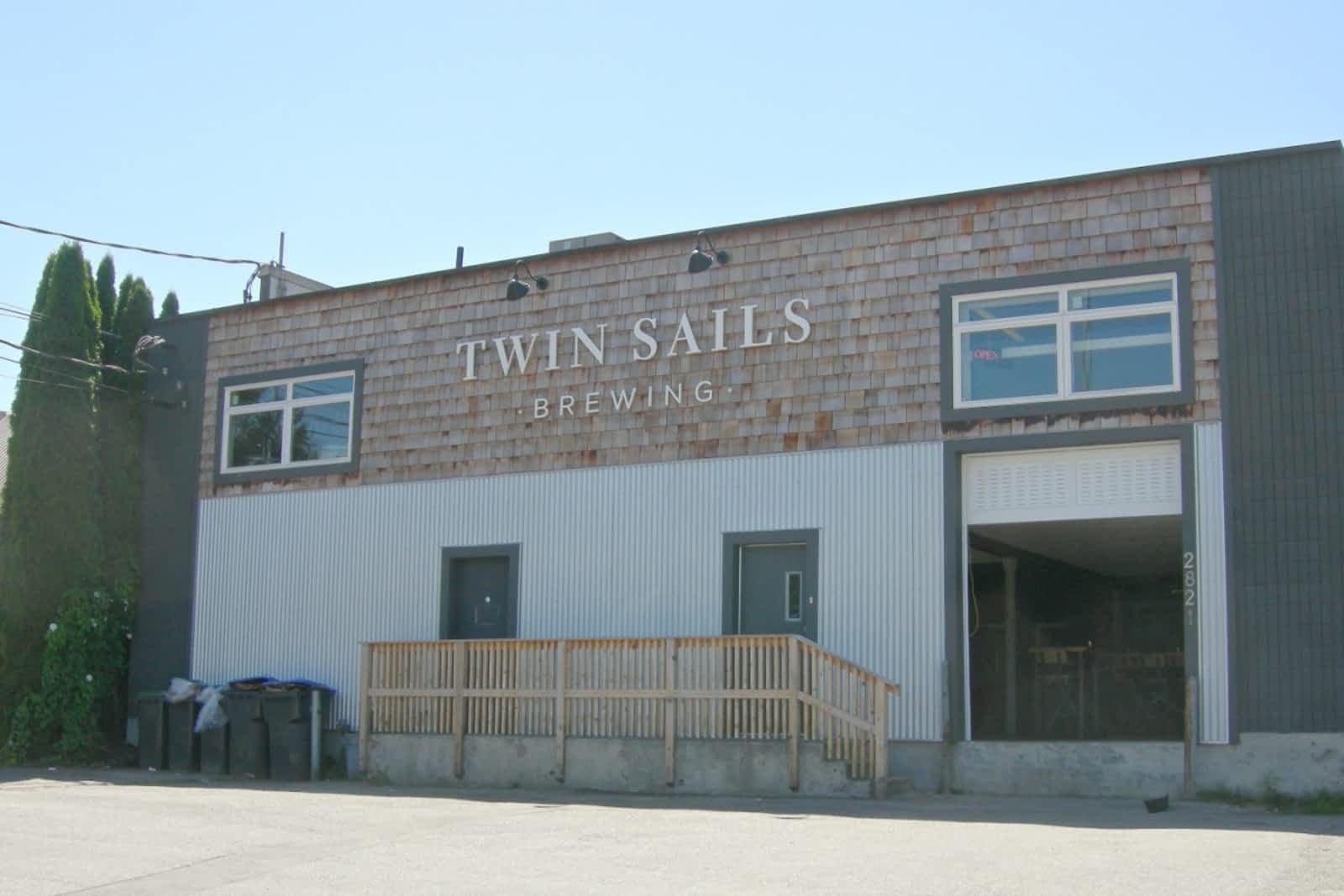 Photo credit: yellowpages.ca