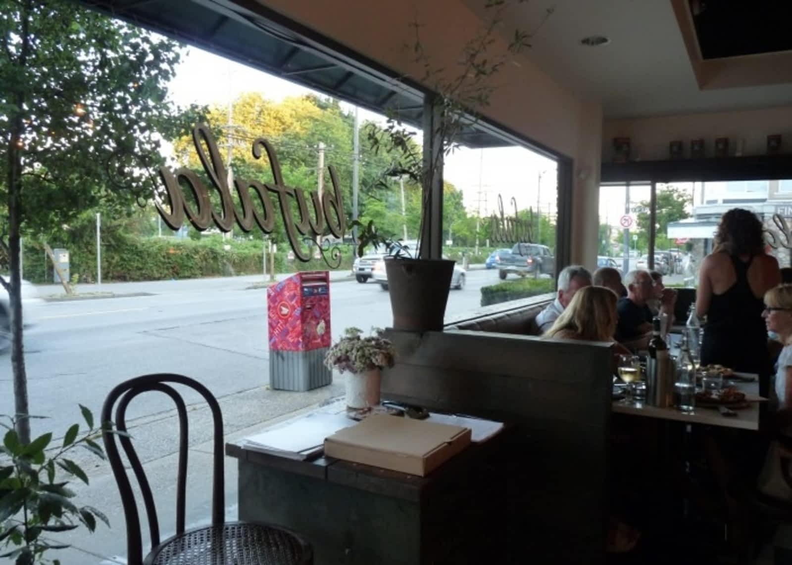 Photo credit: yellowpages.ca