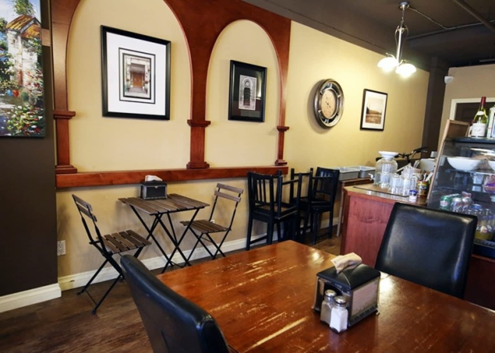 Photo credit: yellowpages.ca