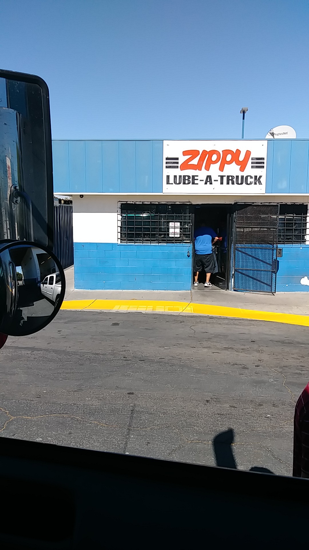 Zippy Lube A Truck