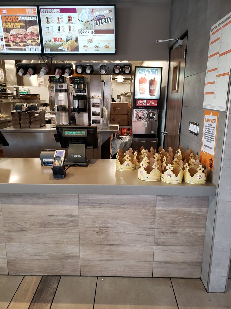 Burger King 545 N Victory Blvd, Burbank