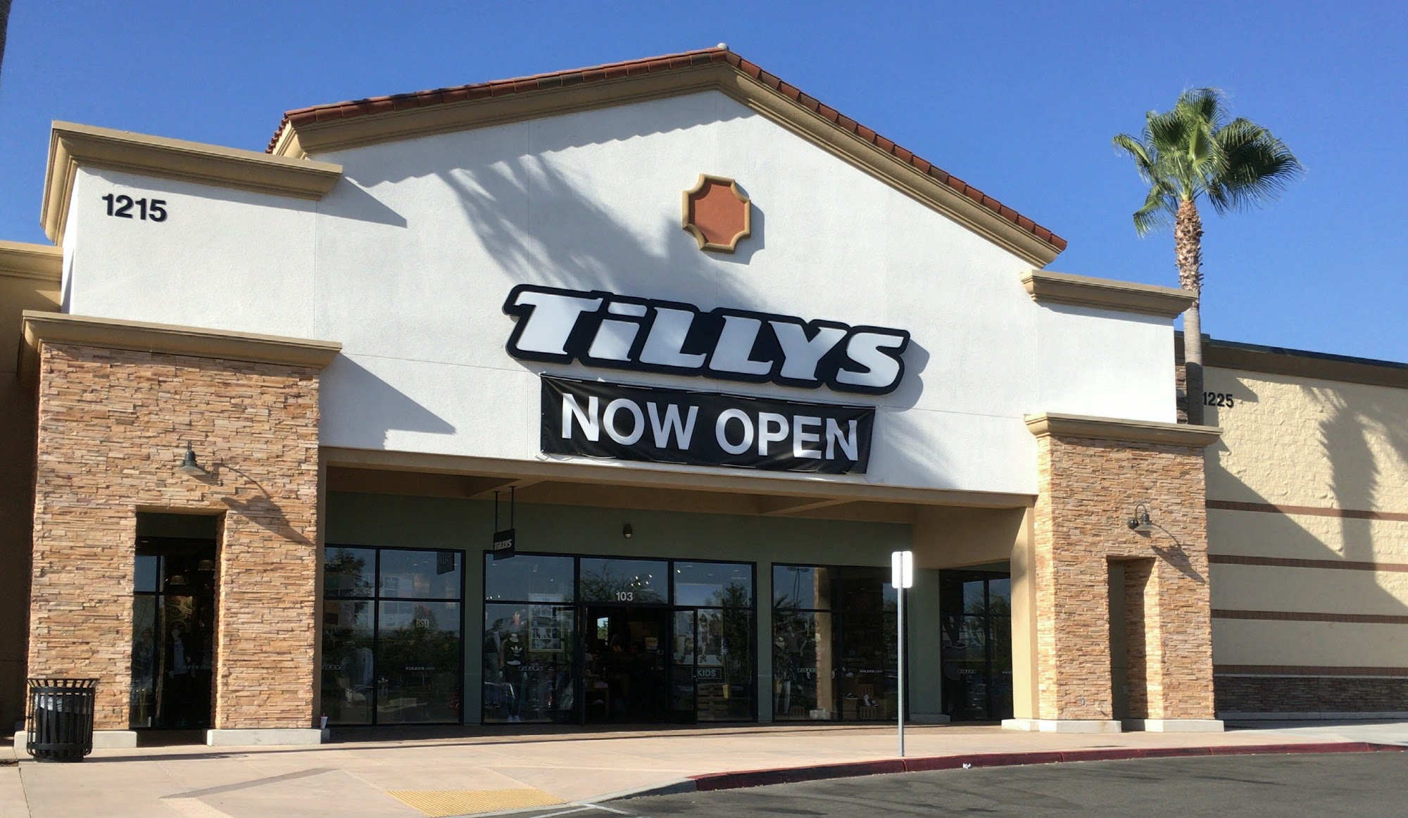 Tillys