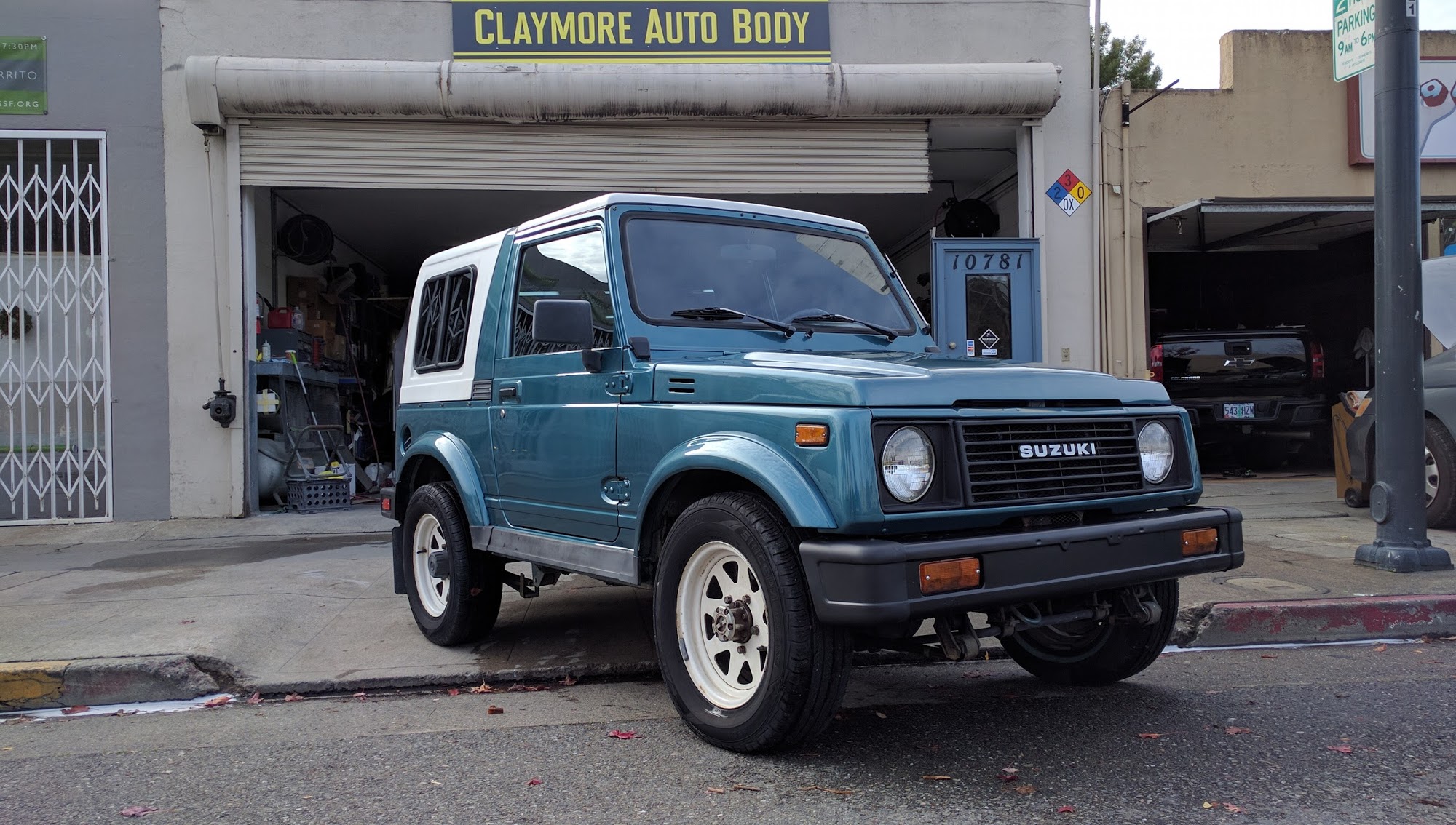 Claymore Auto Body & Repair