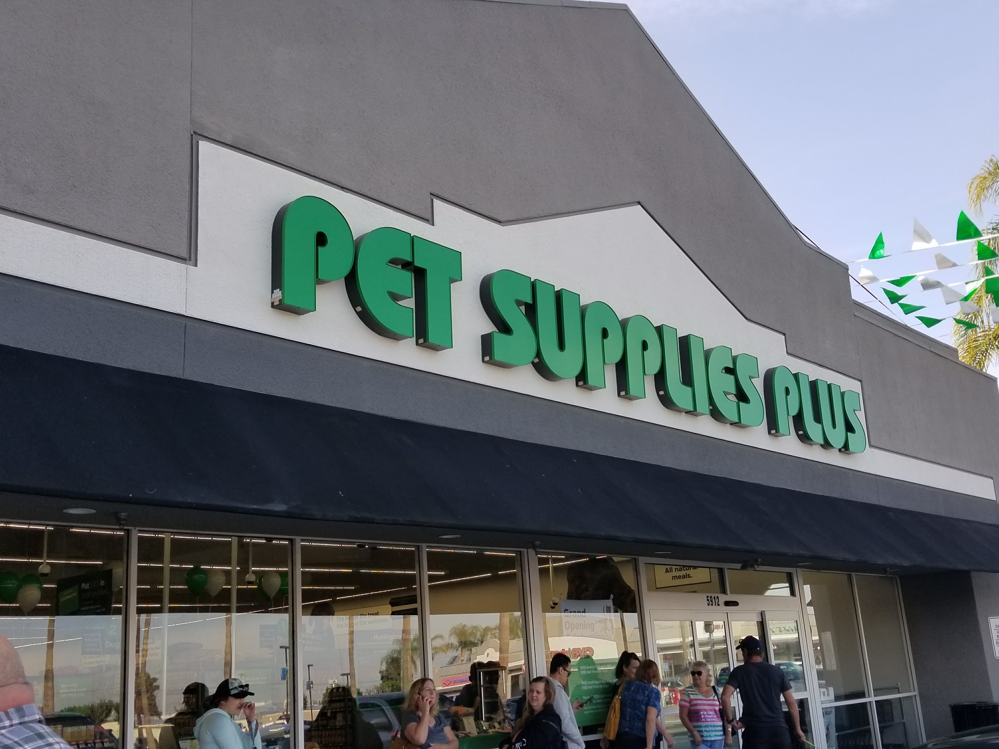 Pet Supplies Plus Huntington Beach