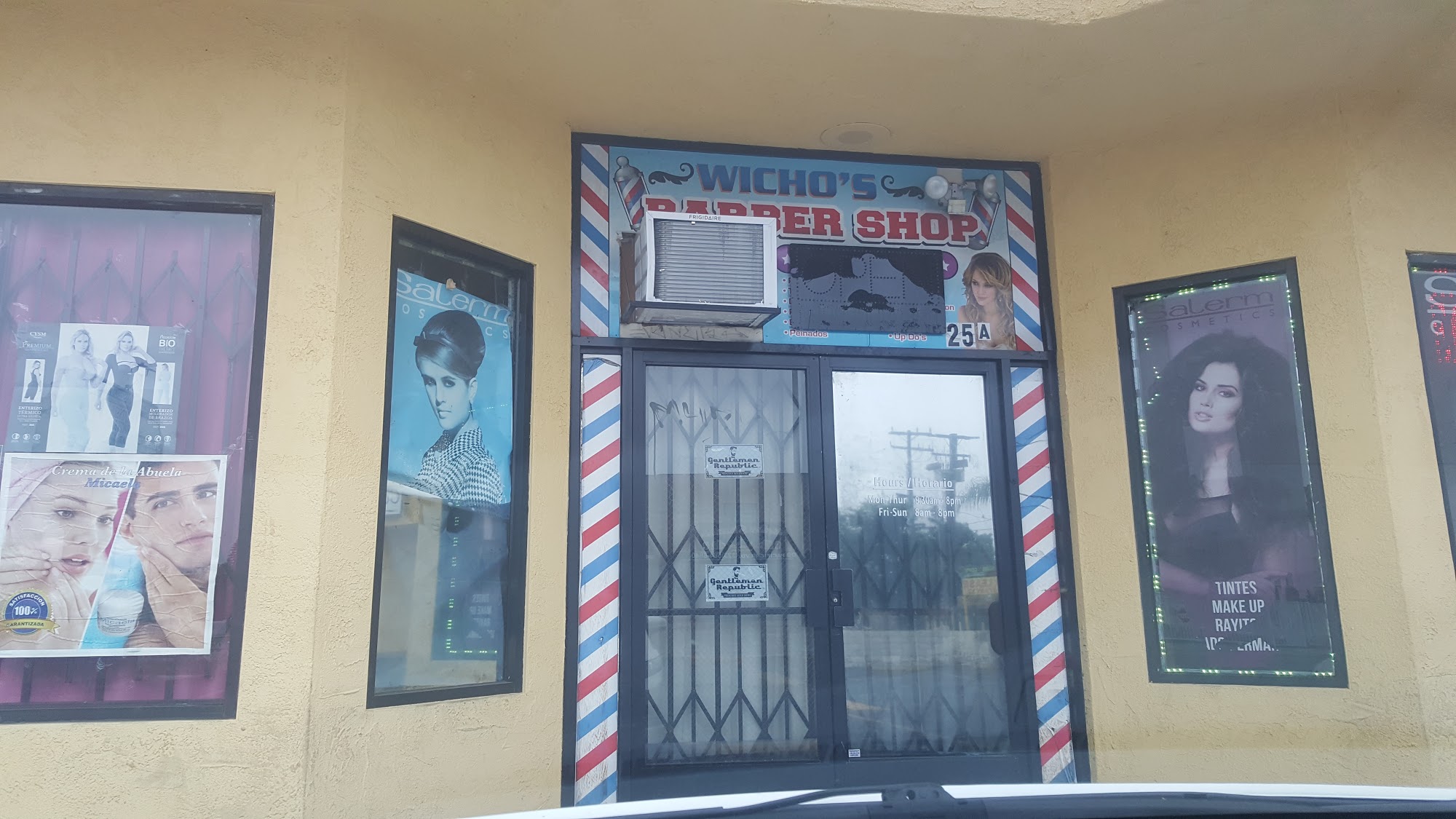 Wicho's Barbershop
