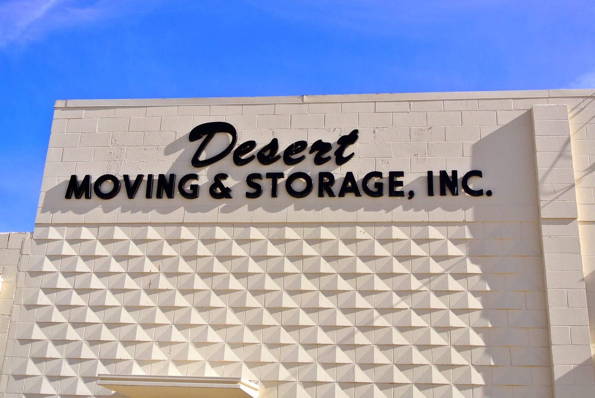 Desert Moving & Storage Co