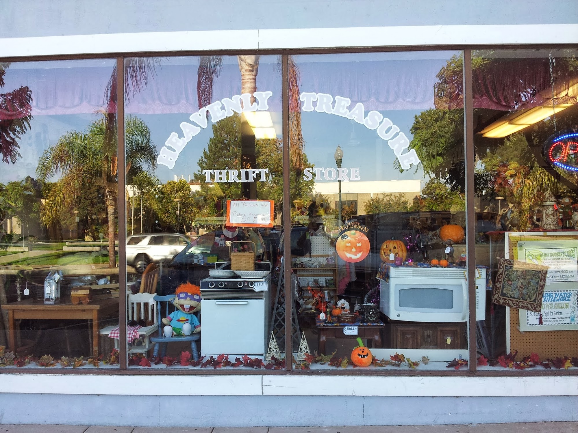 Heavenly Treasures Thrift Str