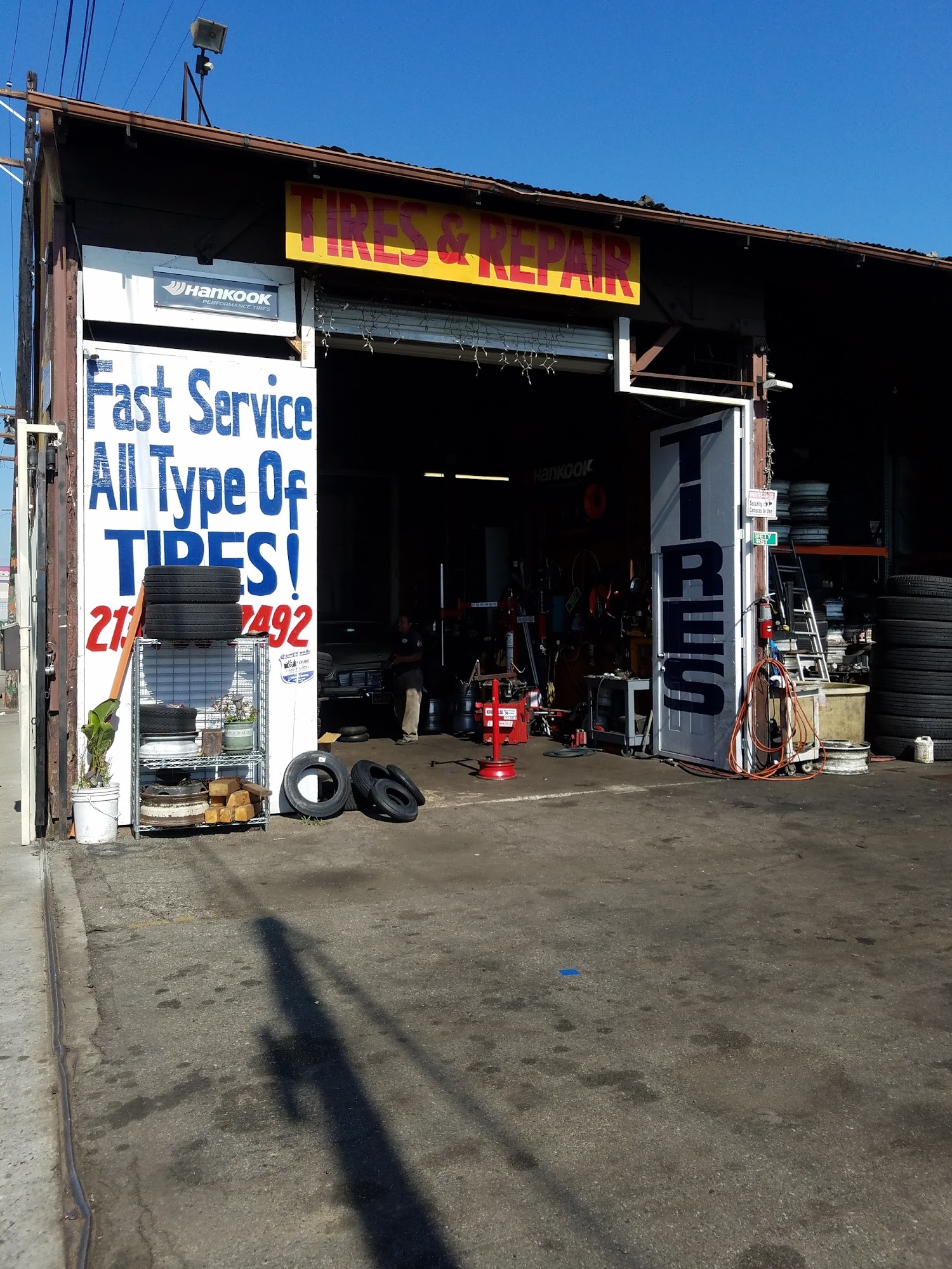 Lopez Y Lopez Road Tire Services