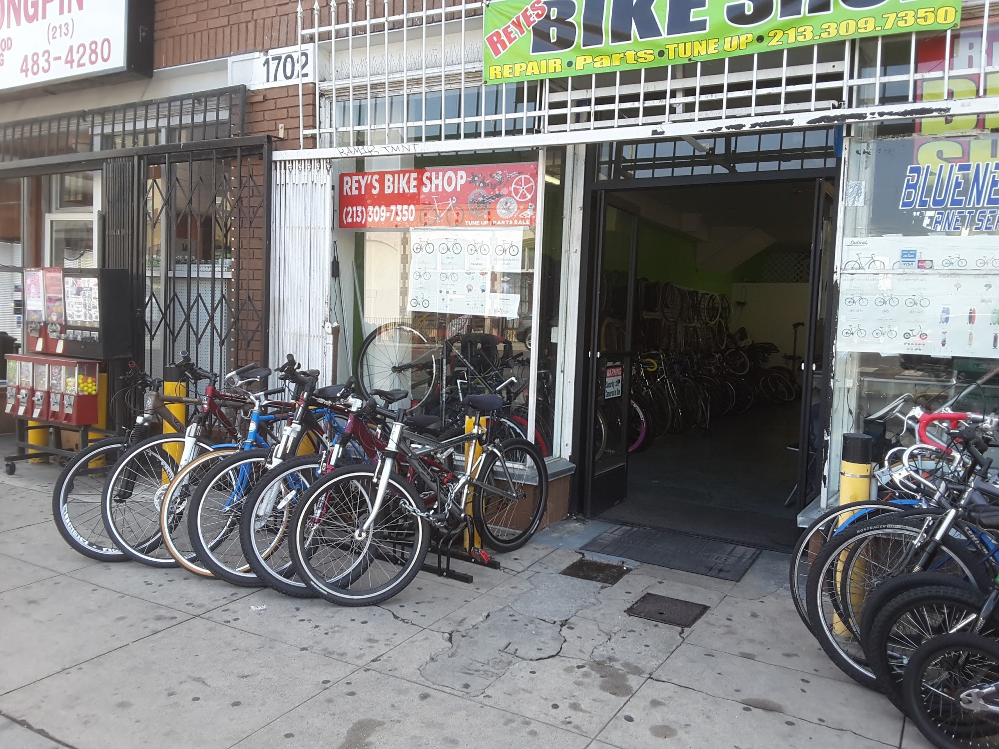 Rey's Bicycle Shop