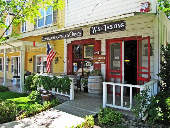 Los Olivos Tasting Room & Wine Shop