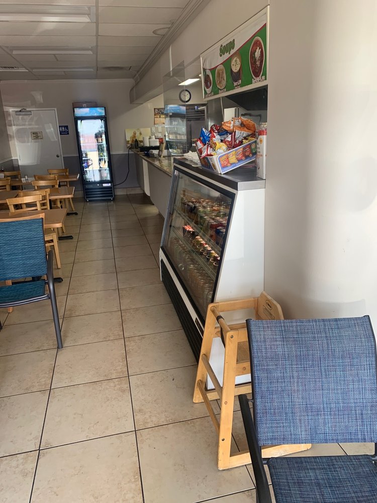 Pita Grill 6442 Bellingham Ave, North Hollywood
