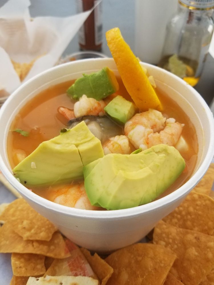 Mariscos Guadalajara 15319 Roscoe Blvd, Panorama City