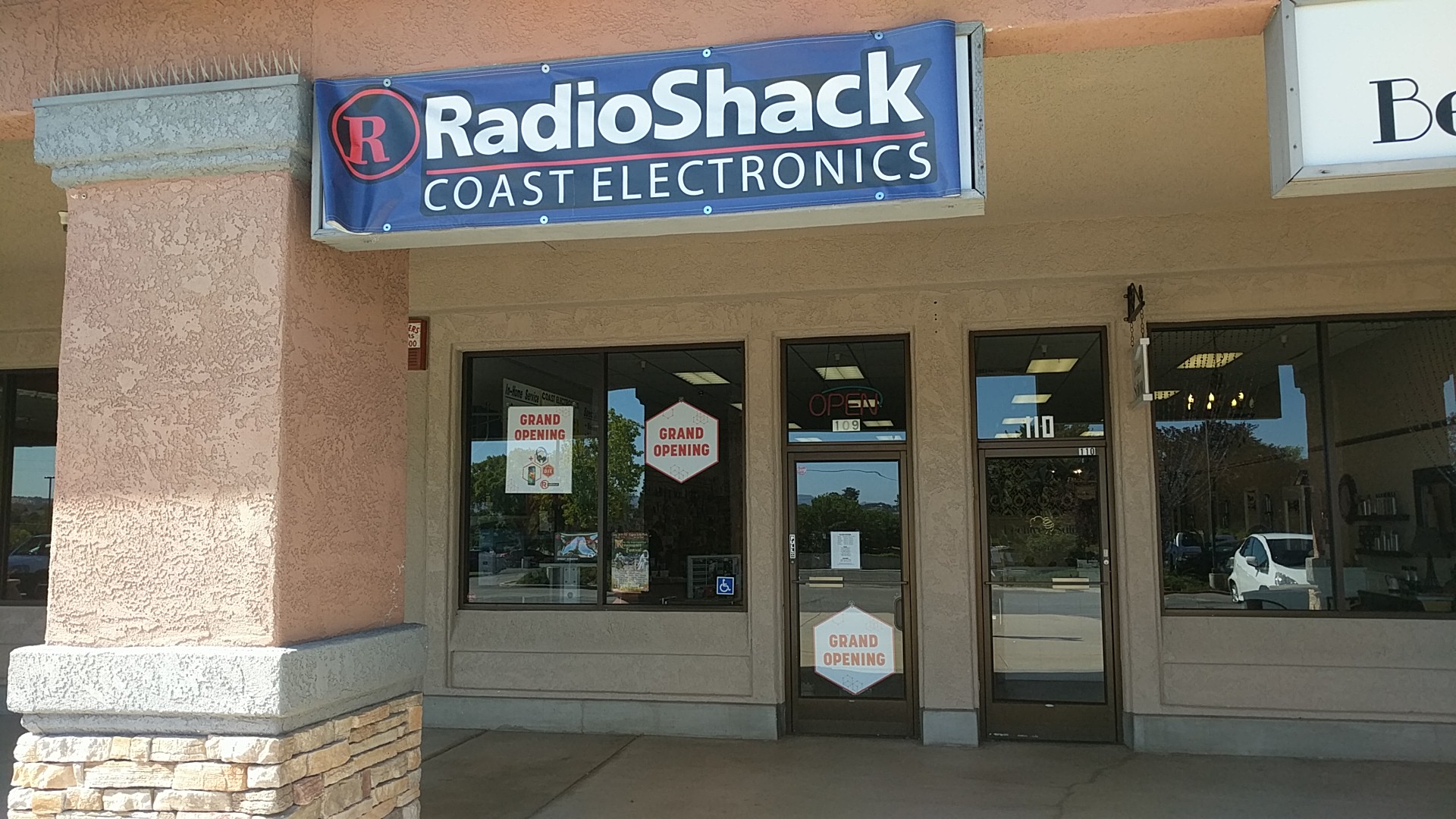 Coast Electronics Radioshack