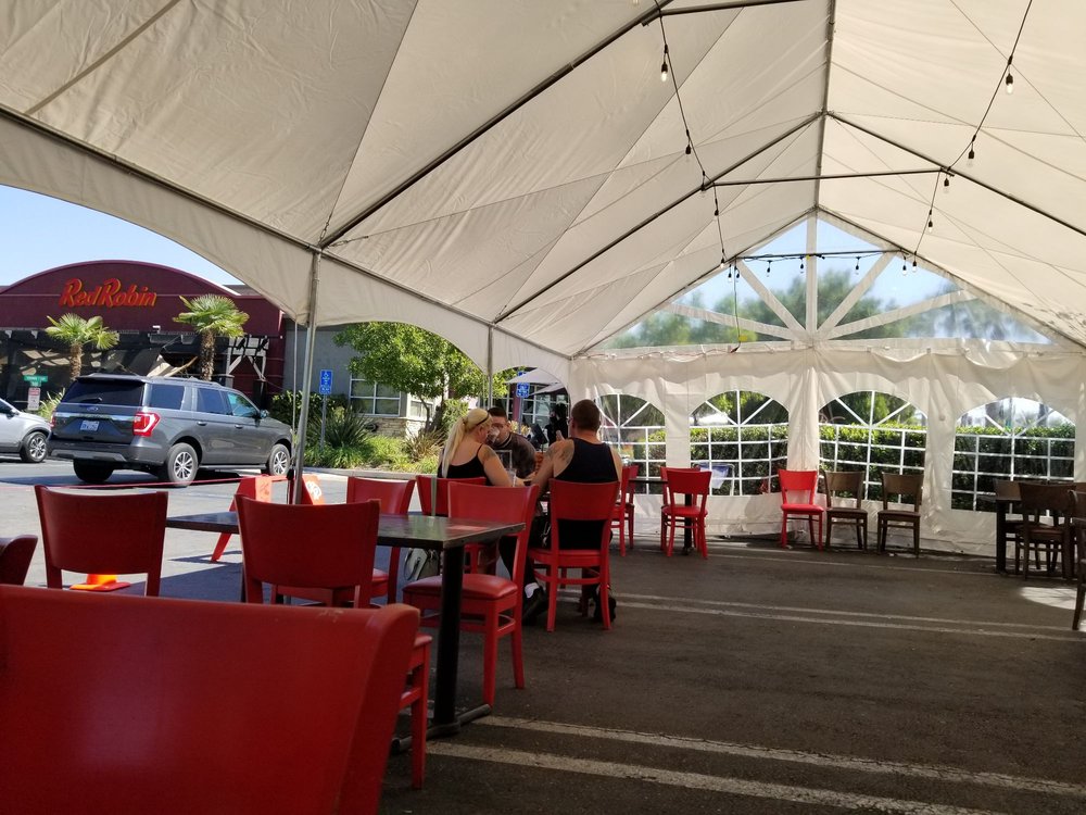 Red Robin Gourmet Burgers and Brews 27476 W Lugonia Ave, Redlands