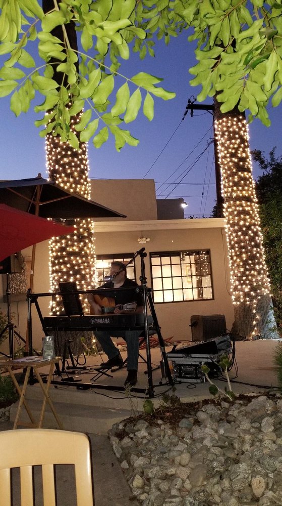 Benjarong Thai Cuisine 1001 W Park Ave, Redlands
