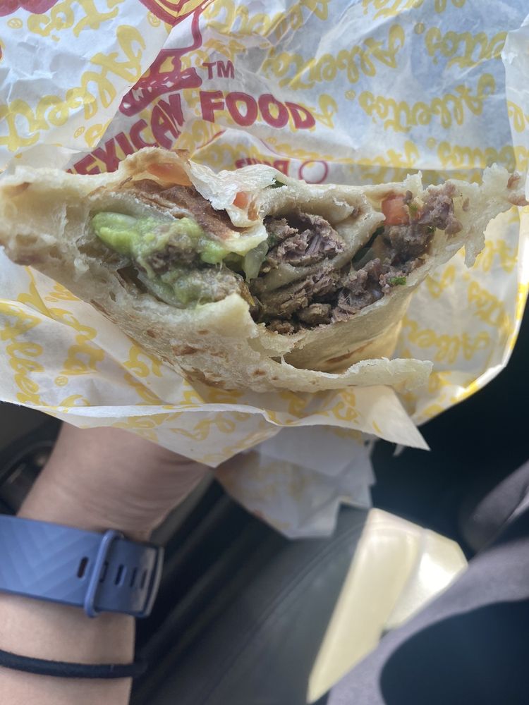 Alberto's Mexican Food 1124 Orange St #3219, Redlands
