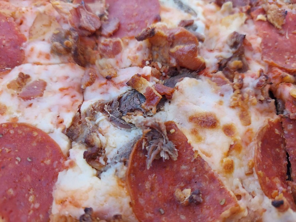 Domino's Pizza 3431 Macdonald Ave, Richmond