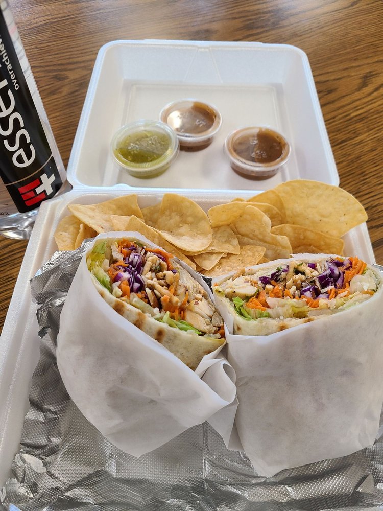 U Crave Grill 110 N Maclay Ave, San Fernando