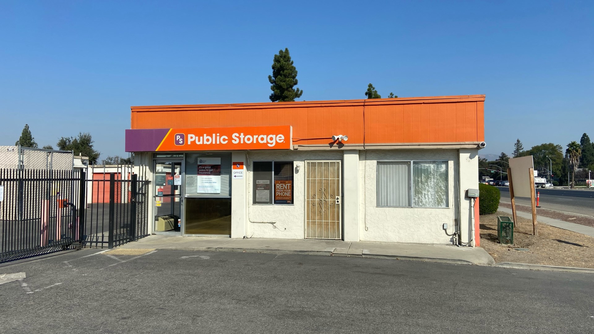 Public Storage