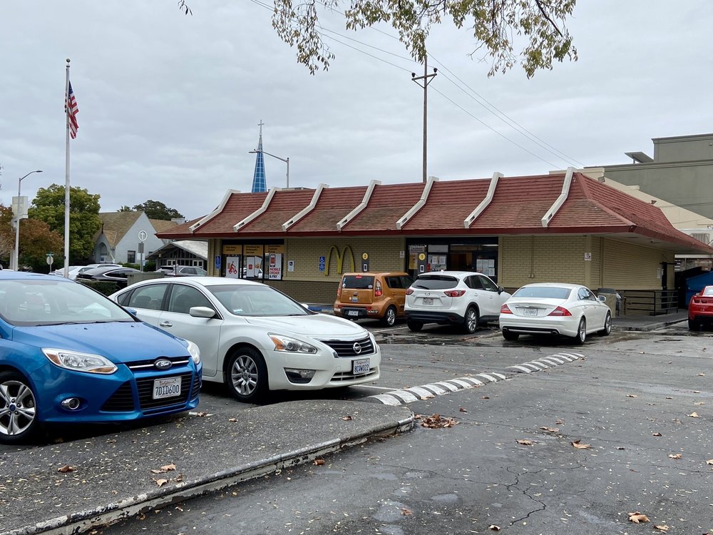 McDonald's 1420 El Camino Real, San Mateo