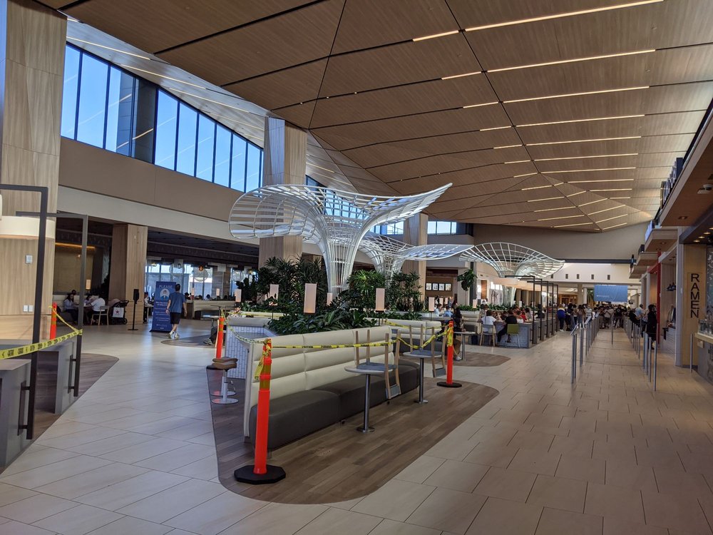 Concierge | Hillsdale Shopping Center 358 E Sailer Dr, San Mateo