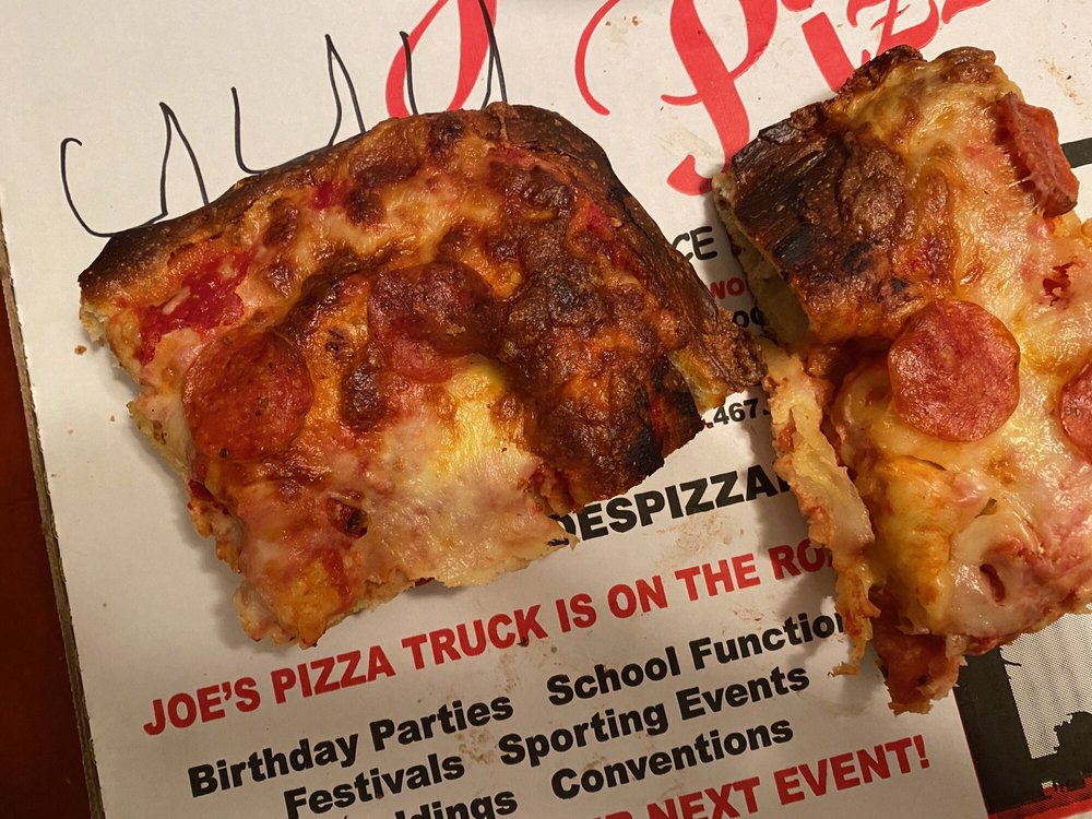 Joe's Pizza Sherman Oaks 15030 Ventura Blvd c22, Sherman Oaks