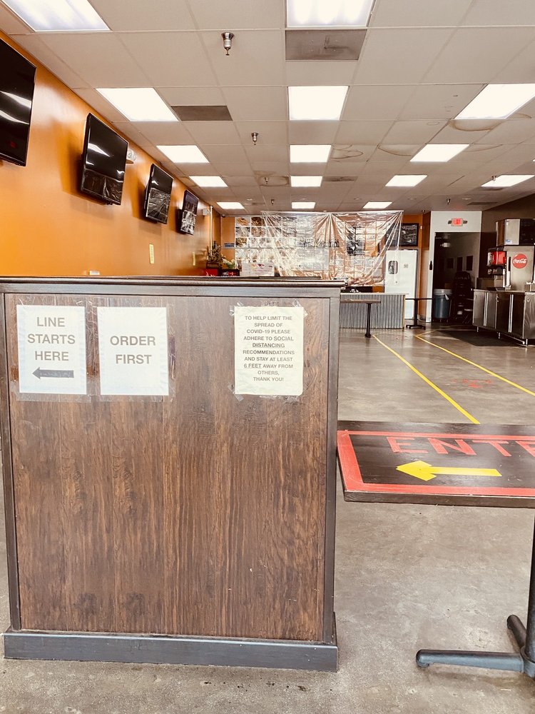 The Crawfish Company 13209 Gladstone Ave, Sylmar