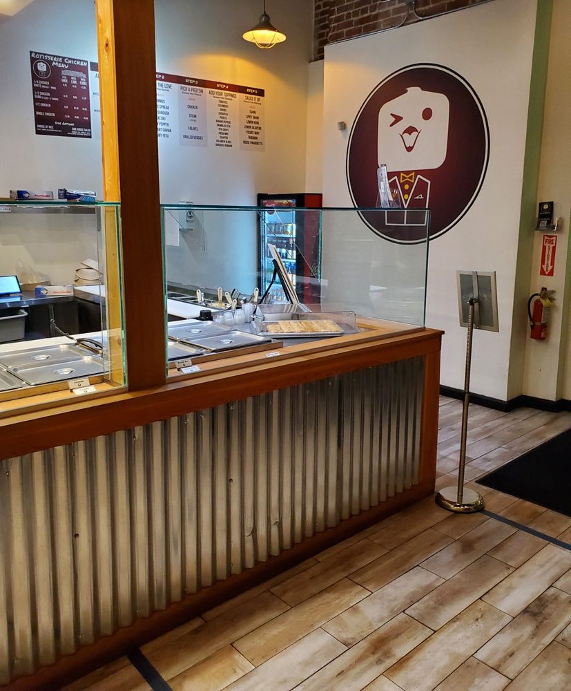 Chick Me Out 6201 Van Nuys Blvd, Van Nuys