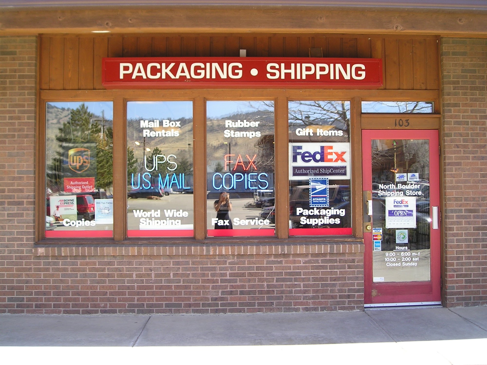 North Boulder Shipping Store