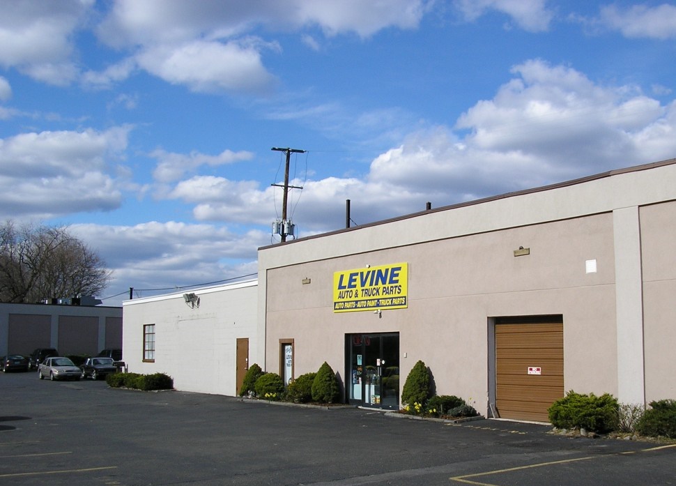 Levine Auto Parts powered by Parts Authority