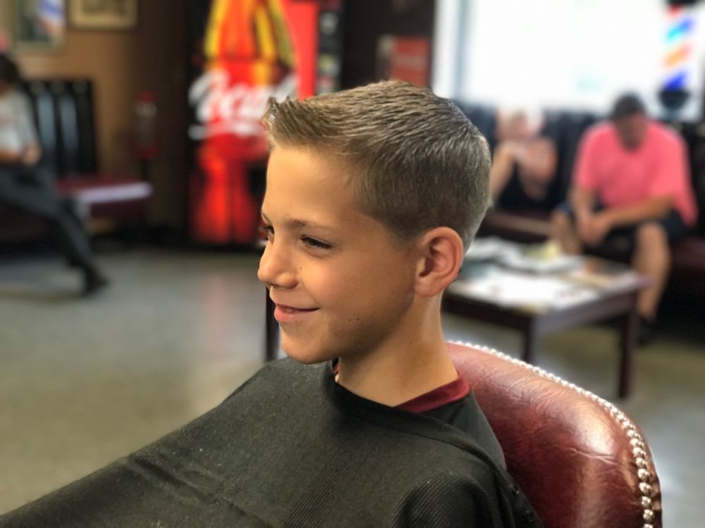 Turning Heads Barber Shop 699 Norwich Rd, Plainfield Connecticut 06374