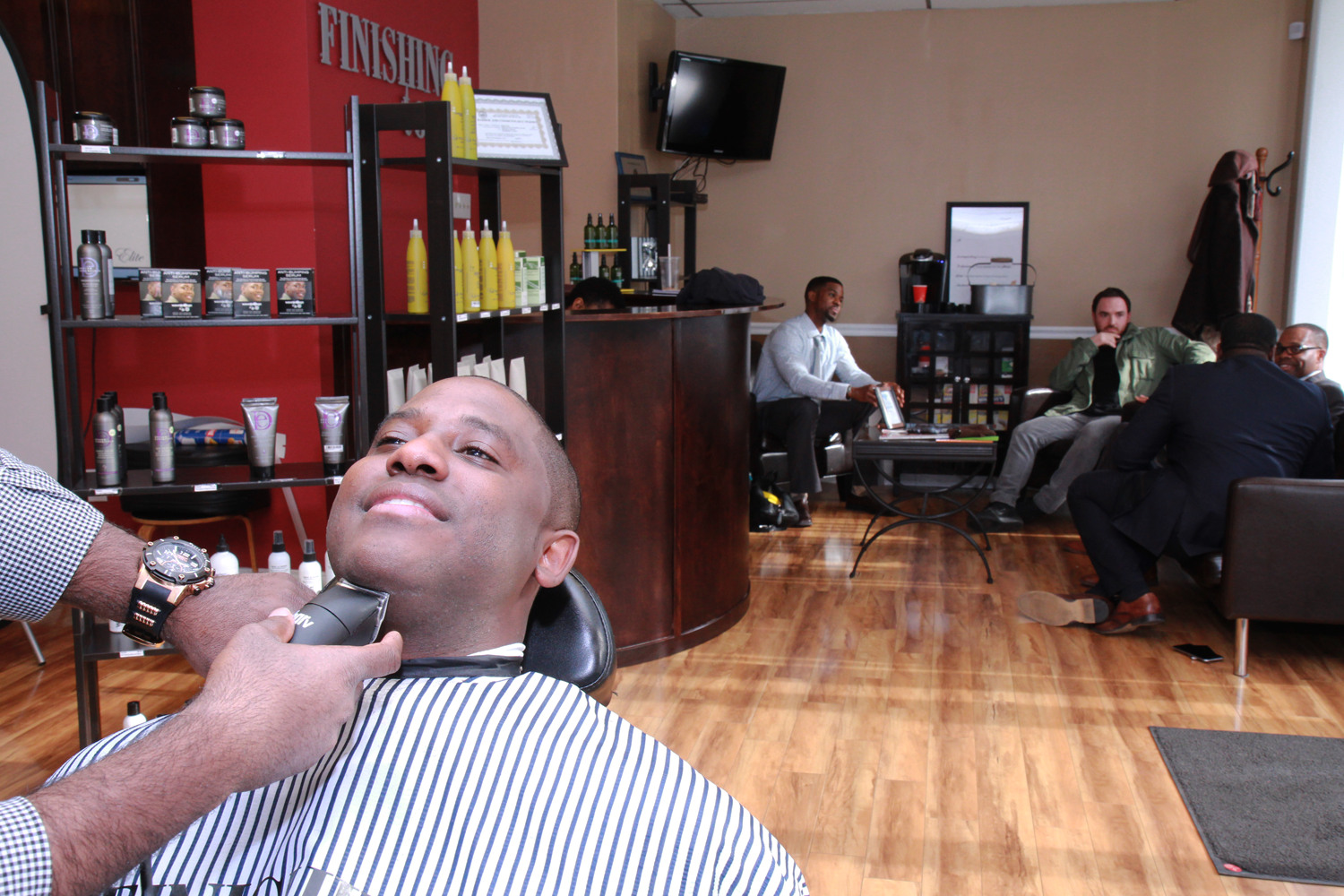 Finishing Touch Mens Grooming Lounge
