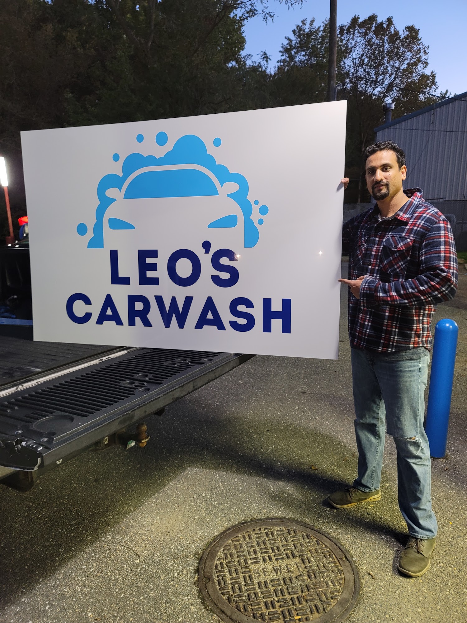 Leo's Car Wash
