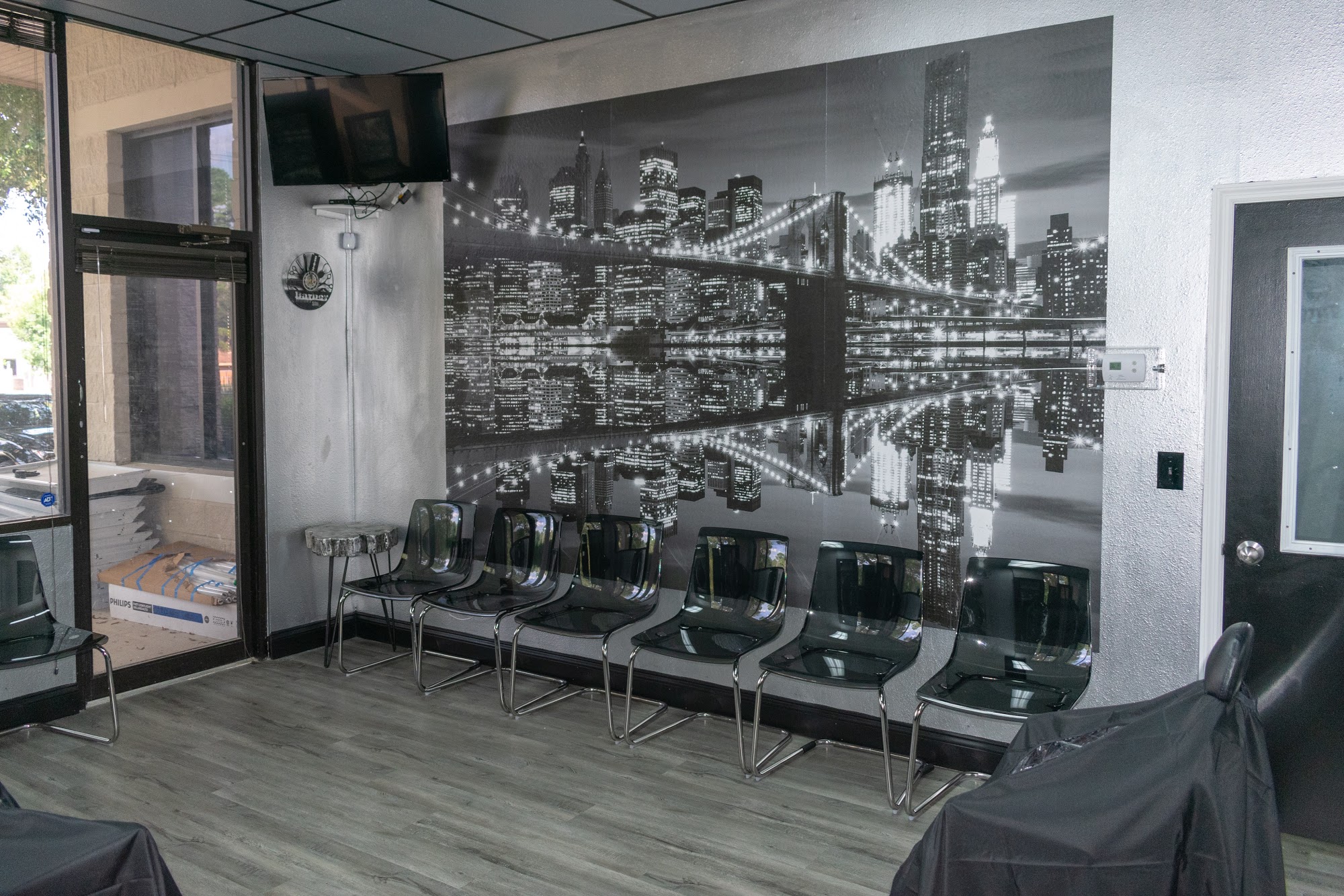 Hairport Salon And Barber Suites
