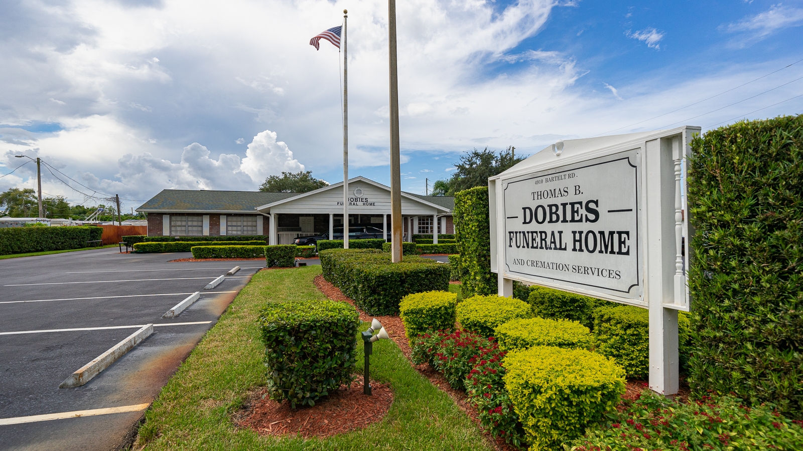 Thomas B. Dobies Funeral Home - Holiday Chapel