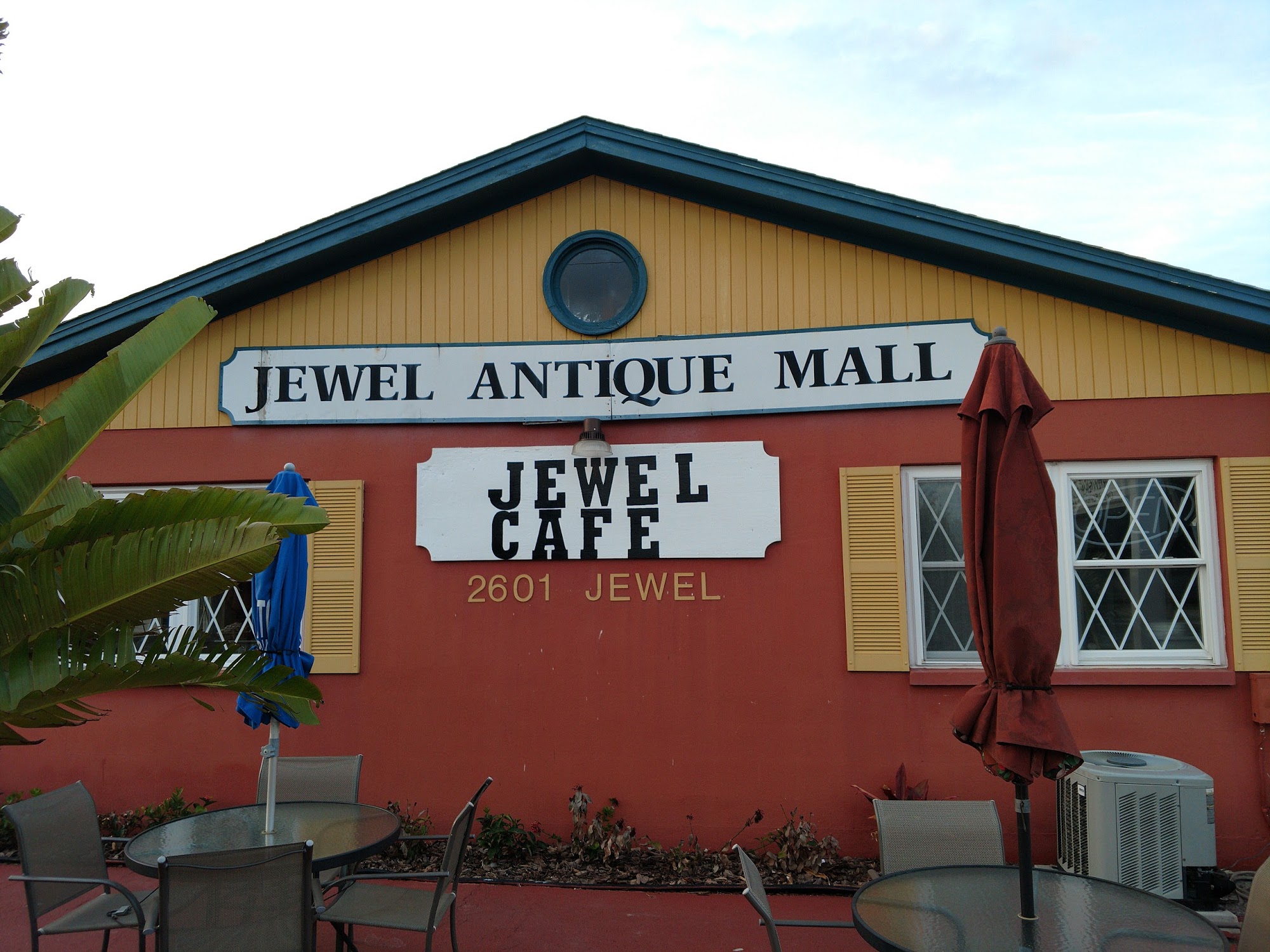 Jewel Antique Mall Inc